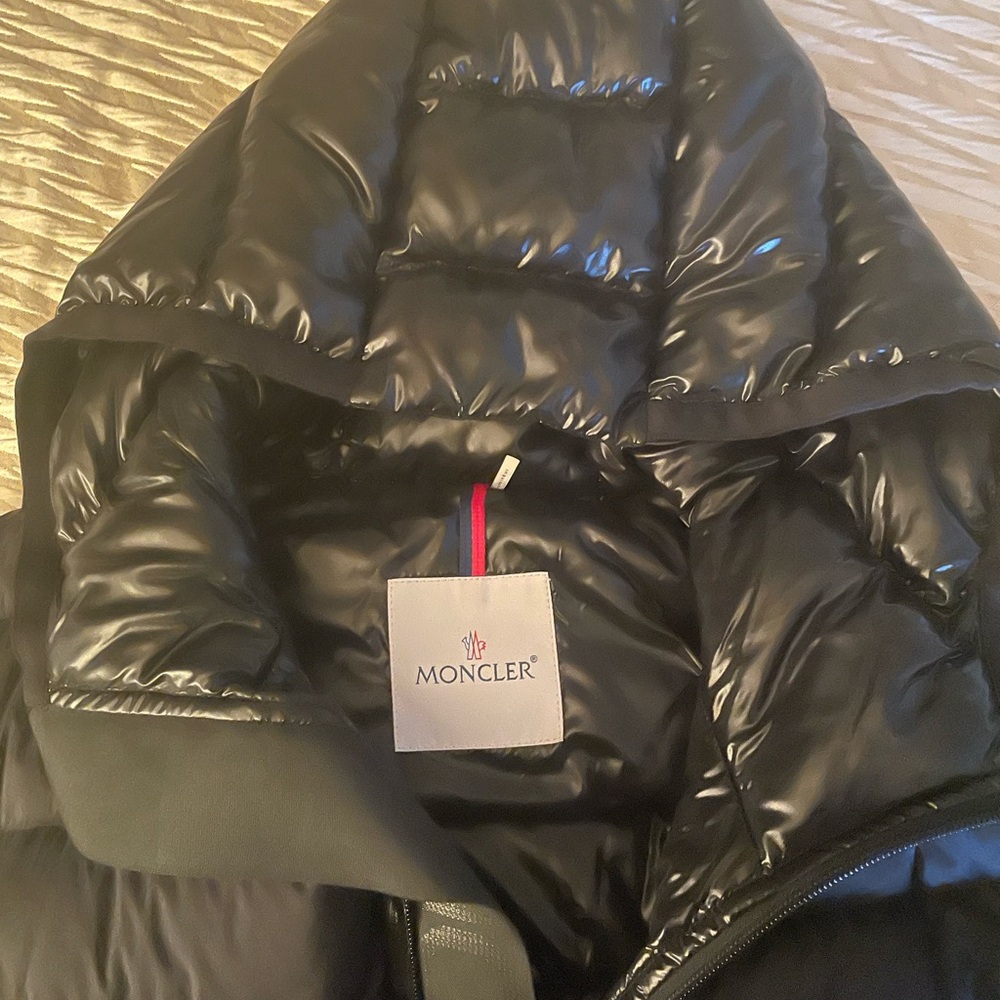 Moncler jacket - Picture 4 of 7
